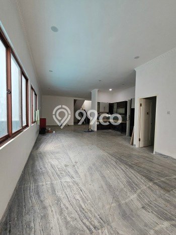 Rumah Mewah LB 580m2 Siap Huni Desain Elegan di Kemang, Jakarta Selatan Rumah Mewah LB 580m2 Siap Huni Desain Elegan di Kemang, Jakarta Selatan