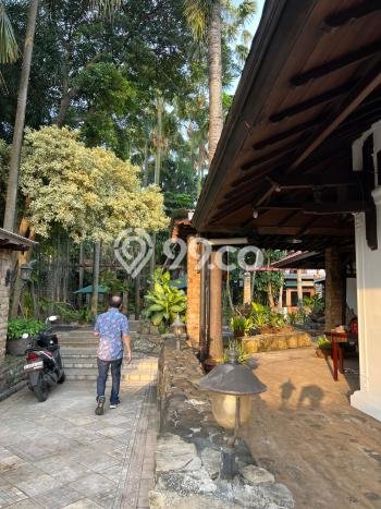 Ready to Use! Luxury House LT 2692m2 Desain Modern di Lebak Bulus Ready to Use! Luxury House LT 2692m2 Desain Modern di Lebak Bulus