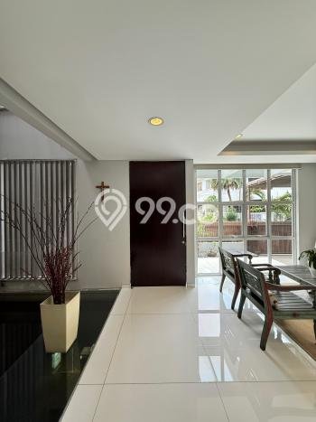 Rumah Eksklusif Dijual LT 240m2 di Kebayoran Baru, Jakarta Selatan Rumah Eksklusif Dijual LT 240m2 di Kebayoran Baru, Jakarta Selatan