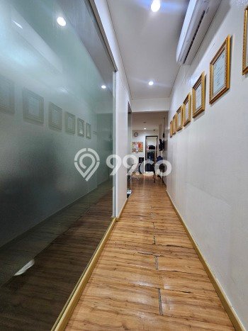 Ruko Dijual di Kebayoran Baru Jakarta Selatan dengan Luas Bangunan 300m2 Ruko Dijual di Kebayoran Baru Jakarta Selatan dengan Luas Bangunan 300m2