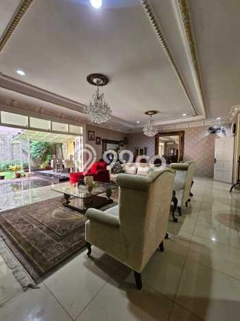 Dijual Rumah Mewah Exclusive di Kebayoran Baru, Jakarta Selatan Dijual Rumah Mewah Exclusive di Kebayoran Baru, Jakarta Selatan