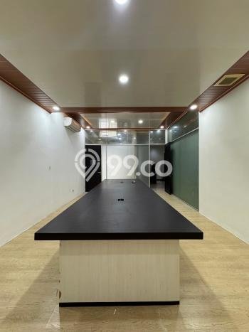 Siap Huni Hunian Elit 6 Kamar di Kebayoran Baru Dekat ke Mana Saja Siap Huni Hunian Elit 6 Kamar di Kebayoran Baru Dekat ke Mana Saja