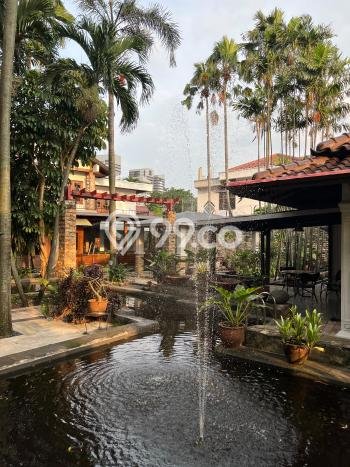 Ready to Use! Luxury House LT 2692m2 Desain Modern di Lebak Bulus Ready to Use! Luxury House LT 2692m2 Desain Modern di Lebak Bulus