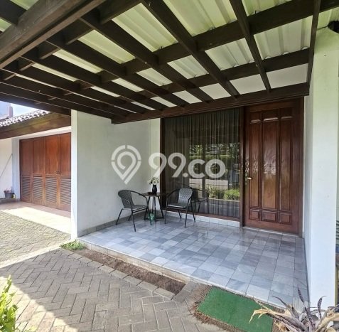 Ready to Use! Premium House LT 368m2 Desain Elegan di Senopati Ready to Use! Premium House LT 368m2 Desain Elegan di Senopati