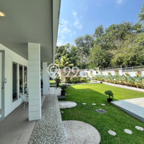 FOR SALE! Vila di , Area 968m2m², Dekat ke Fasilitas Umum FOR SALE! Vila di , Area 968m2m², Dekat ke Fasilitas Umum