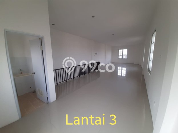 Lokasi Strategis! Dijual Ruko Bisnis di Sawangan, Depok Kondisi Bagus Lokasi Strategis! Dijual Ruko Bisnis di Sawangan, Depok Kondisi Bagus