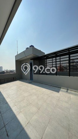 HOT PROPERTY! Rumah Strategis di Pantai Indah Kapuk, Luas 200m² LB 525m² HOT PROPERTY! Rumah Strategis di Pantai Indah Kapuk, Luas 200m² LB 525m²