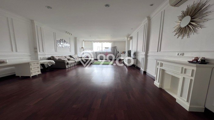 Rumah Luxury Modern Tanpa Renovasi di Pantai Indah Kapuk Jakarta Utara Rumah Luxury Modern Tanpa Renovasi di Pantai Indah Kapuk Jakarta Utara