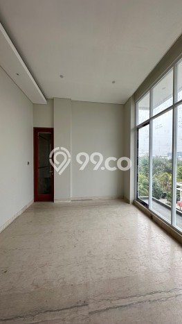 For Sale! Premium House LT 260m2 Desain Elegan di Pantai Indah Kapuk For Sale! Premium House LT 260m2 Desain Elegan di Pantai Indah Kapuk