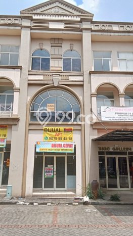 Dijual! Ruko di Bekasi Kota Bekasi LT 68m2 / LB 169m2 Kawasan Strategis Dijual! Ruko di Bekasi Kota Bekasi LT 68m2 / LB 169m2 Kawasan Strategis