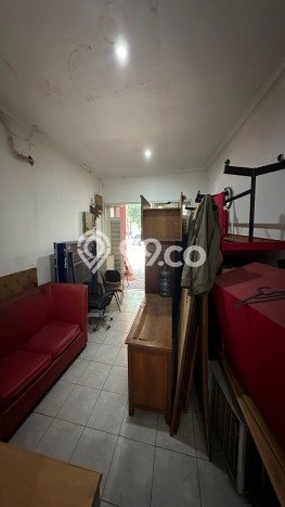 Rumah Mewah Siap Huni LT 342m2 di Tanah Abang, Jakarta Pusat Rumah Mewah Siap Huni LT 342m2 di Tanah Abang, Jakarta Pusat