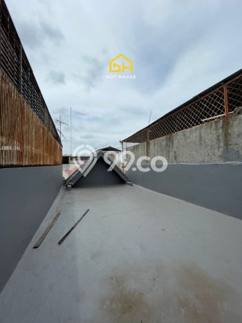 Unit Ruko Dijual di Penjaringan Jakarta Utara Luas Tanah 77m2, Luas Bangunan 239m2 Unit Ruko Dijual di Penjaringan Jakarta Utara Luas Tanah 77m2, Luas Bangunan 239m2