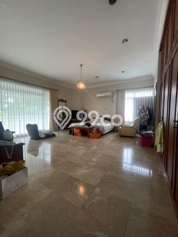 For Sale! Premium House LT 534m2 Desain Modern di Mega Kuningan For Sale! Premium House LT 534m2 Desain Modern di Mega Kuningan