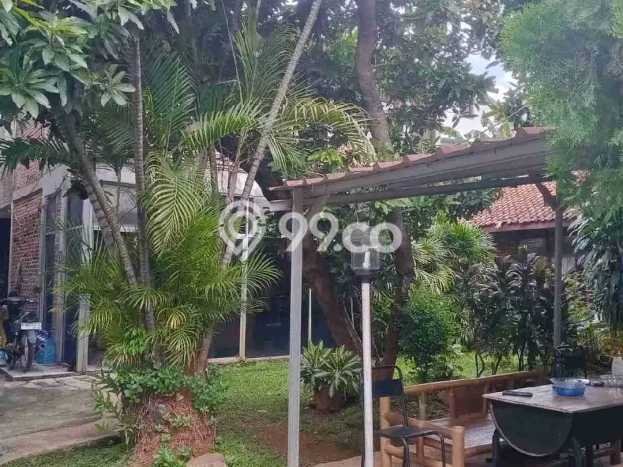 Rumah Elit Modern Tanpa Renovasi di Terogong Jakarta Selatan Rumah Elit Modern Tanpa Renovasi di Terogong Jakarta Selatan