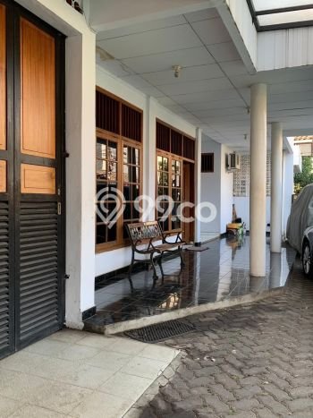 Ready to Use! Premium House LT 348m2 Desain Modern di Setiabudi Ready to Use! Premium House LT 348m2 Desain Modern di Setiabudi
