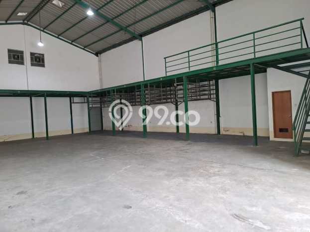 Unit Gudang Disewakan di Daan Mogot di Area Ramai & Strategis Unit Gudang Disewakan di Daan Mogot di Area Ramai & Strategis