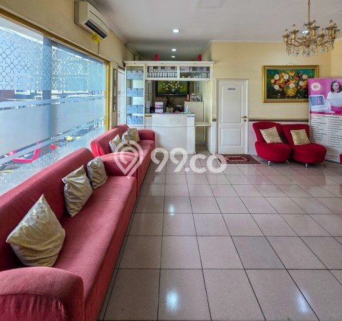 Unit Kantor Dijual di Jakarta Selatan LT 214m2 & LB 484m2 Unit Kantor Dijual di Jakarta Selatan LT 214m2 & LB 484m2
