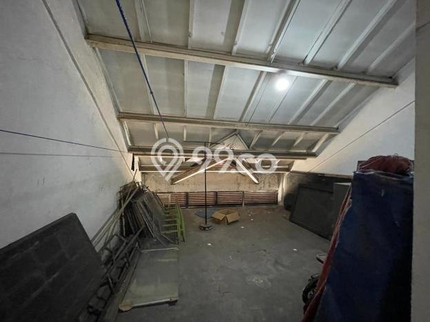 Unit Ruko Dijual di Jakarta Barat LT 72m2 & LB 286m2 Unit Ruko Dijual di Jakarta Barat LT 72m2 & LB 286m2