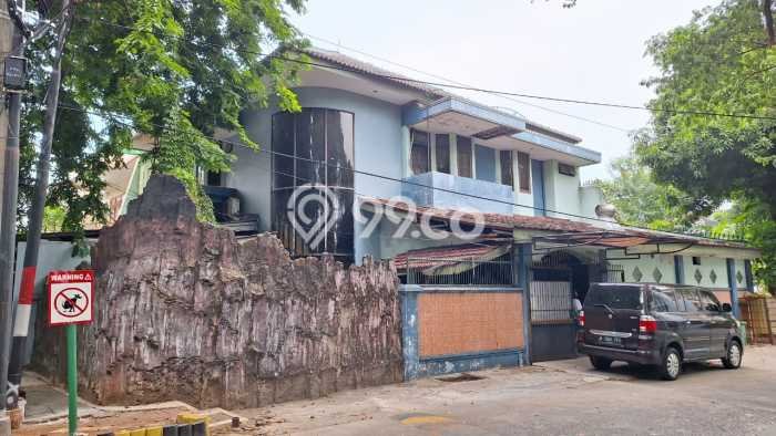 Dijual Rumah Luas Elegan Dengan View Cantik di Sunter, Jakarta Utara Dijual Rumah Luas Elegan Dengan View Cantik di Sunter, Jakarta Utara