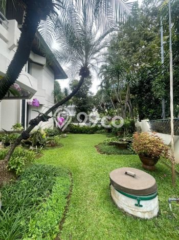 For Sale! Premium House LT 534m2 Desain Modern di Mega Kuningan For Sale! Premium House LT 534m2 Desain Modern di Mega Kuningan