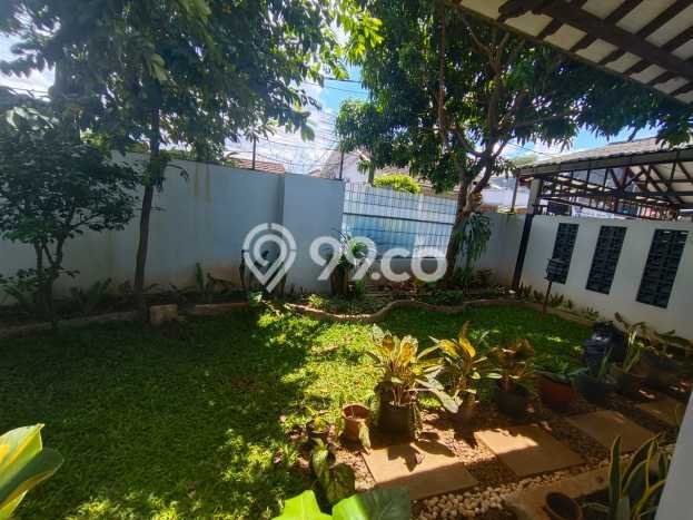 Siap Huni Hunian Elit 4 Kamar di Pesanggrahan Dekat ke Mana Saja Siap Huni Hunian Elit 4 Kamar di Pesanggrahan Dekat ke Mana Saja