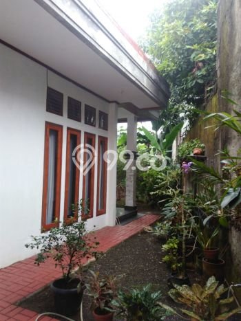 For Sale! Luxury House LT 971m2 Desain Elegan di Bintaro For Sale! Luxury House LT 971m2 Desain Elegan di Bintaro