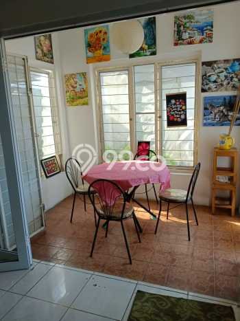 Rumah Elit Modern Tanpa Renovasi di BSD Tangerang Rumah Elit Modern Tanpa Renovasi di BSD Tangerang