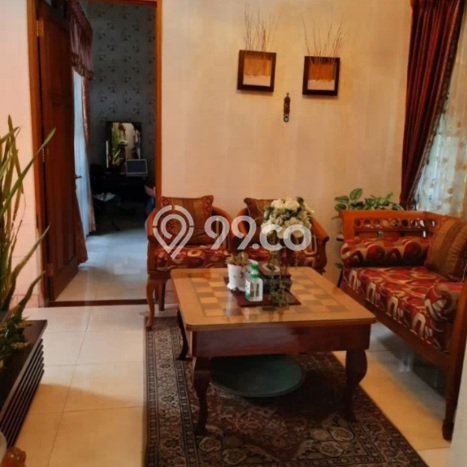 Hunian Elit LB 500m2 Siap Huni Desain Elegan di Bintaro, Tangerang Selatan Hunian Elit LB 500m2 Siap Huni Desain Elegan di Bintaro, Tangerang Selatan
