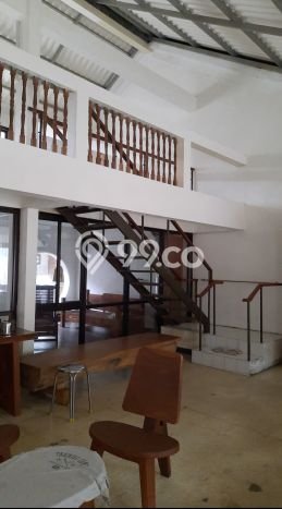 Dijual Rumah Mewah Megah Dengan View Cantik di Bintaro, Jakarta Selatan Dijual Rumah Mewah Megah Dengan View Cantik di Bintaro, Jakarta Selatan