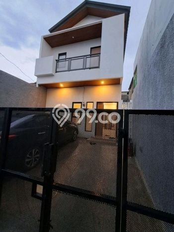 For Sale Hunian Rumah Terawat 4 Kamar di Bintaro, Tangerang Selatan For Sale Hunian Rumah Terawat 4 Kamar di Bintaro, Tangerang Selatan