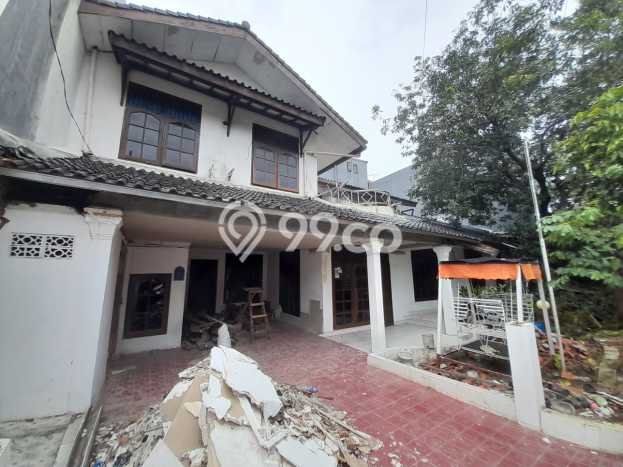 Rumah Elit Modern Tanpa Renovasi di Pulomas Jakarta Timur Rumah Elit Modern Tanpa Renovasi di Pulomas Jakarta Timur