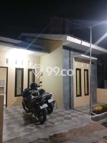 Hunian Strategis 2 KT LB 65m2 Kondisi Bagus di Sendangmulyo Hunian Strategis 2 KT LB 65m2 Kondisi Bagus di Sendangmulyo