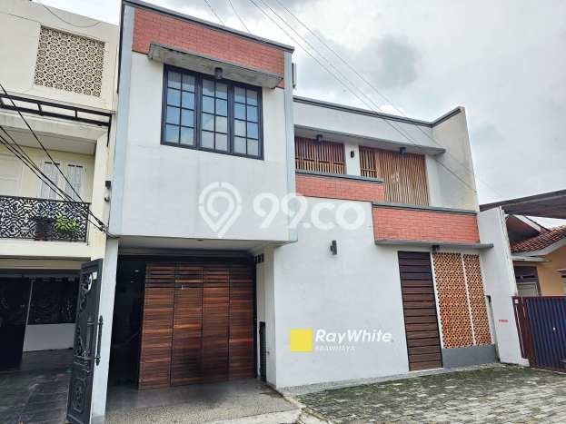Rumah area Cilandak, 3 KT, Area Strategis, Luas 160m2m² LB 220m2m² Rumah area Cilandak, 3 KT, Area Strategis, Luas 160m2m² LB 220m2m²