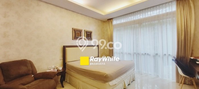 BEST CHOICE! Rumah kawasan Lebak Bulus, 5 KT, Dekat Mall, LT 207m² LB 240m² BEST CHOICE! Rumah kawasan Lebak Bulus, 5 KT, Dekat Mall, LT 207m² LB 240m²