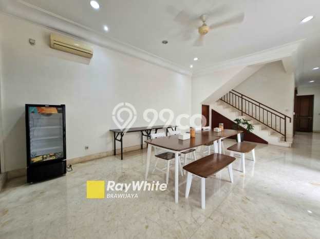 Jual Rumah Mewah Elegan Dengan View Cantik di Antasari, Jakarta Selatan Jual Rumah Mewah Elegan Dengan View Cantik di Antasari, Jakarta Selatan
