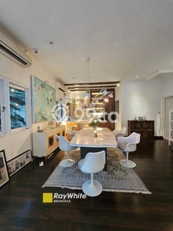 Dijual Rumah Elit Exclusive di Kebayoran Baru, Jakarta Selatan Dijual Rumah Elit Exclusive di Kebayoran Baru, Jakarta Selatan