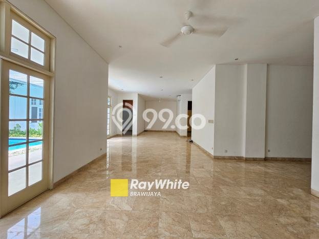 Rumah Elit Modern Siap Huni di Wijaya Jakarta Selatan Rumah Elit Modern Siap Huni di Wijaya Jakarta Selatan