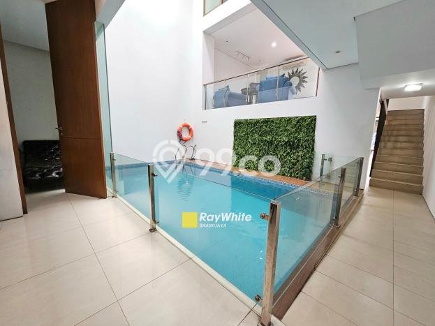 Rumah di Cilandak, Dekat Pusat Kota, LT 130m² Rumah di Cilandak, Dekat Pusat Kota, LT 130m²