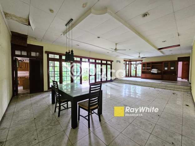 Rumah Elit Modern Siap Huni di Kemang Jakarta Selatan Rumah Elit Modern Siap Huni di Kemang Jakarta Selatan