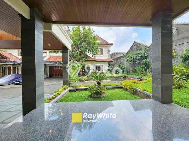 Rumah 5 KT 5 KM di Kawasan , Jakarta Selatan Rumah 5 KT 5 KM di Kawasan , Jakarta Selatan