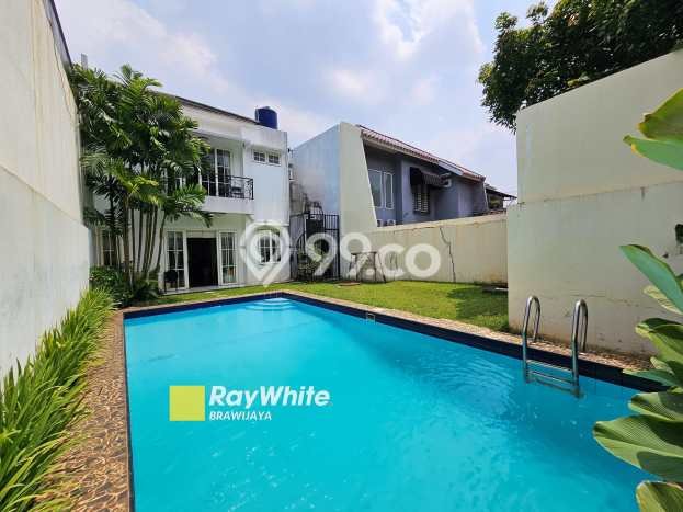 Rumah Mewah LB 350m2 Siap Pakai Desain Elegan di Pejaten, Jakarta Selatan Rumah Mewah LB 350m2 Siap Pakai Desain Elegan di Pejaten, Jakarta Selatan