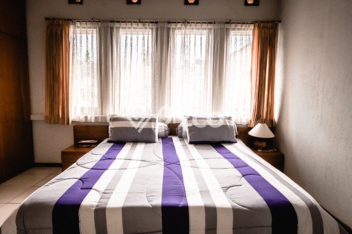 Disewakan! Rumah 4 Kamar Tidur &
3 Kamar Mandi di Geger Kalong, Bandung Disewakan! Rumah 4 Kamar Tidur &
3 Kamar Mandi di Geger Kalong, Bandung