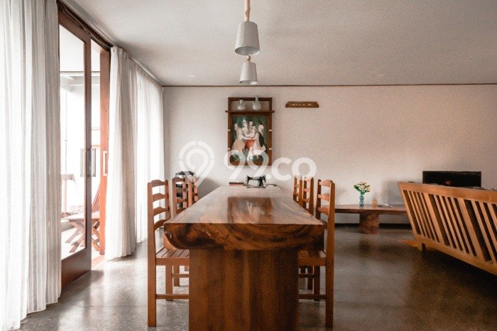 Disewakan! Rumah 4 Kamar Tidur &
3 Kamar Mandi di Geger Kalong, Bandung Disewakan! Rumah 4 Kamar Tidur &
3 Kamar Mandi di Geger Kalong, Bandung