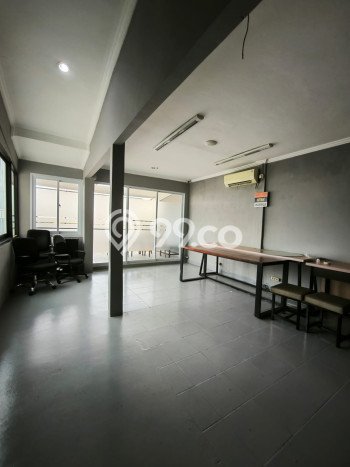Lokasi Strategis! Dijual Ruko Bisnis di Ciputat, Tangerang Selatan Kondisi Baik Lokasi Strategis! Dijual Ruko Bisnis di Ciputat, Tangerang Selatan Kondisi Baik