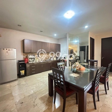 Rumah Luxury Modern Tanpa Renovasi di Pondok Indah Jakarta Selatan Rumah Luxury Modern Tanpa Renovasi di Pondok Indah Jakarta Selatan
