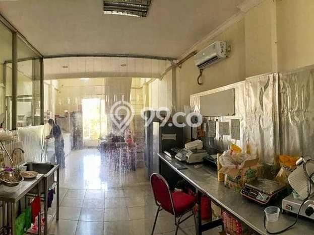 Ruko untuk Disewa di Pusat Jakarta Selatan Luas Bangunan 350m2 Ruko untuk Disewa di Pusat Jakarta Selatan Luas Bangunan 350m2