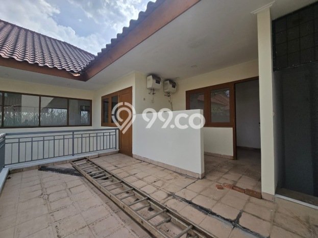 Dijual Rumah Luas Megah Dengan View Cantik di Lebak Bulus, Jakarta Selatan Dijual Rumah Luas Megah Dengan View Cantik di Lebak Bulus, Jakarta Selatan