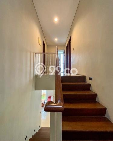 Rumah Elit Modern Tanpa Renovasi di Bintaro Tangerang Selatan Rumah Elit Modern Tanpa Renovasi di Bintaro Tangerang Selatan