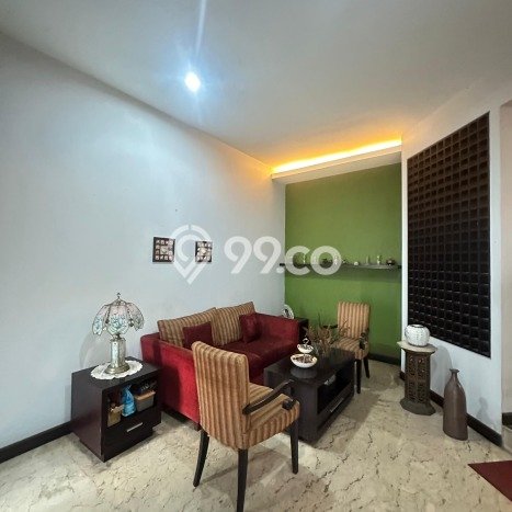 Rumah Luxury Modern Tanpa Renovasi di Pondok Indah Jakarta Selatan Rumah Luxury Modern Tanpa Renovasi di Pondok Indah Jakarta Selatan