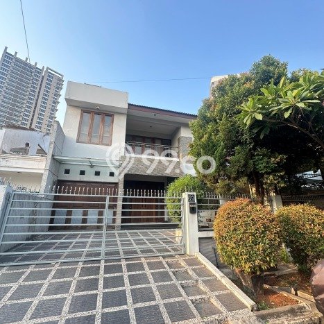 Rumah Luxury Modern Tanpa Renovasi di Pondok Indah Jakarta Selatan Rumah Luxury Modern Tanpa Renovasi di Pondok Indah Jakarta Selatan